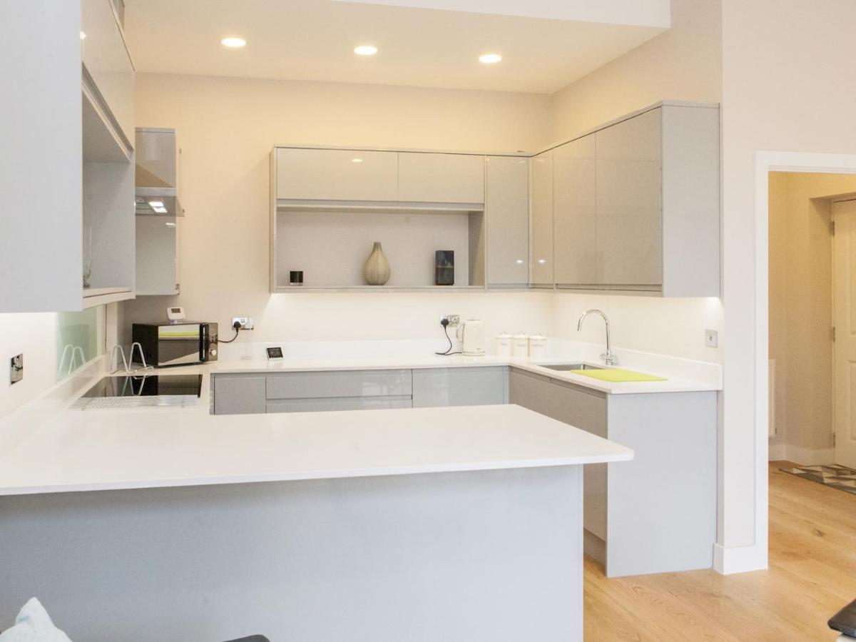 Apartment Pass The Keys - Spacious Flat With Private Sun Terrace In South East London